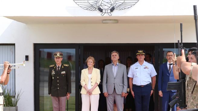 El canciller Mario Lubetkin destacó la magnitud de la delegación como una muestra de la prioridad que el gobierno le asigna al vínculo con China.