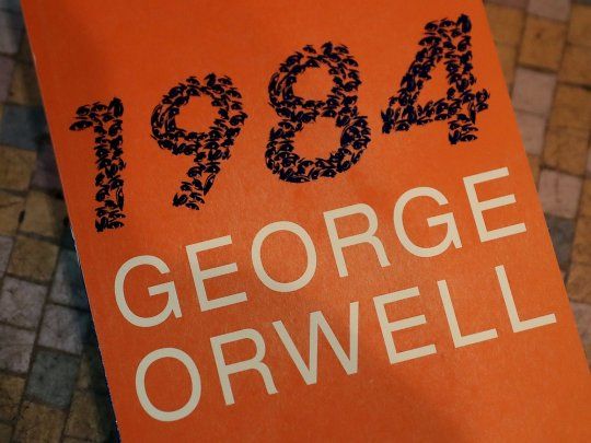 1984 George Orwell.jpg