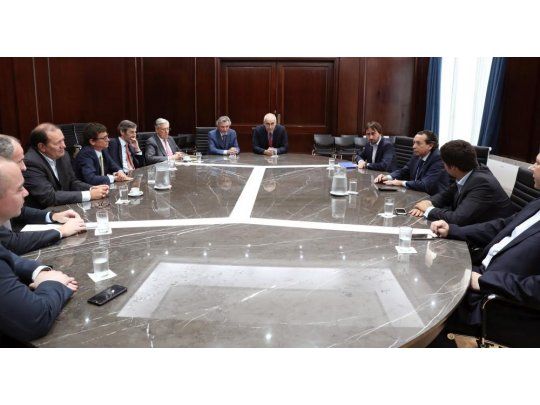 En medio de críticas por bono, Gobierno lanza financiamiento para pymes por $ 22.000 M