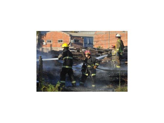 Incendio, choque y demoras en Panamericana