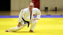 Un medio de comunicación ruso sostiene que el presidente ruso, Vladimir Putin, sufriría de cáncer de tiroides.