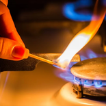 El ENARGAS autorizó una suba de tarifas del gas y se anticipa una suba de la luz para el lunes. El ENARGAS autorizó una suba de tarifas del gas y se anticipa una suba de la luz para el lunes.