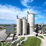 Holcim informó una caída de 4,8% en la producción de cemento portland en el primer trimestre de este año. Holcim informó una caída de 4,8% en la producción de cemento portland en el primer trimestre de este año.