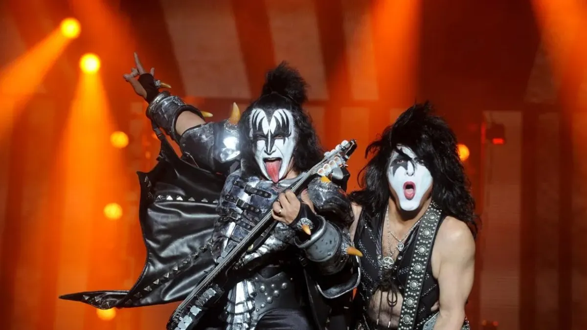 Kiss anunció el lanzamiento de "End of the Road", un documental sobre su gira de despedida