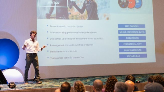 La startup Ellie Care se propone construir juntos un mundo más Senior Friendly”, según su co-founder & CEO Gervasio Videla Dorna.