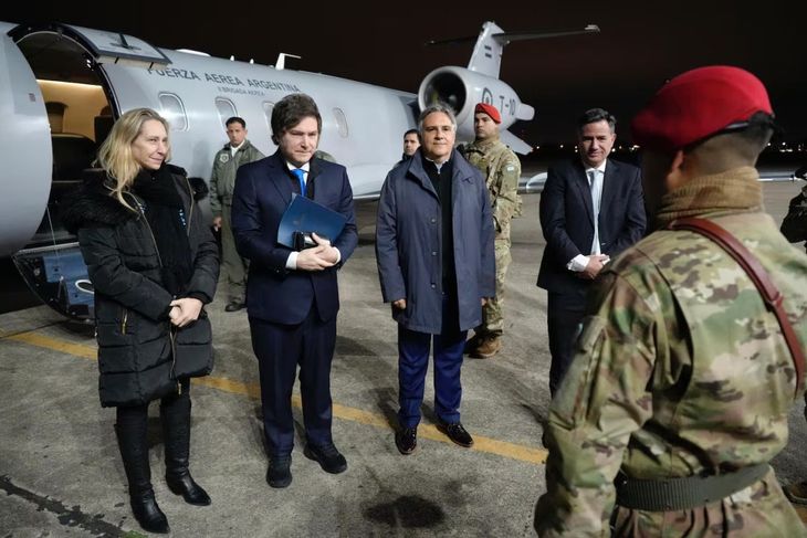 Martín Llaryora recibió a Javier Milei en Córdoba.