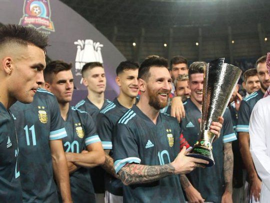 Messi, feliz con el regreso: gol y triunfo de Argentina.