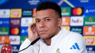 Mbappé rompió el silencio y habló de la crisis del Real Madrid: defendió a Vinicius y opinó sobre Xabi Alonso Mbappé rompió el silencio y habló de la crisis del Real Madrid: defendió a Vinicius y opinó sobre Xabi Alonso