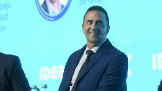 El secretario de Trabajo, Julio Cordero, disertó en el Coloquio IDEA.  El secretario de Trabajo, Julio Cordero, disertó en el Coloquio IDEA.