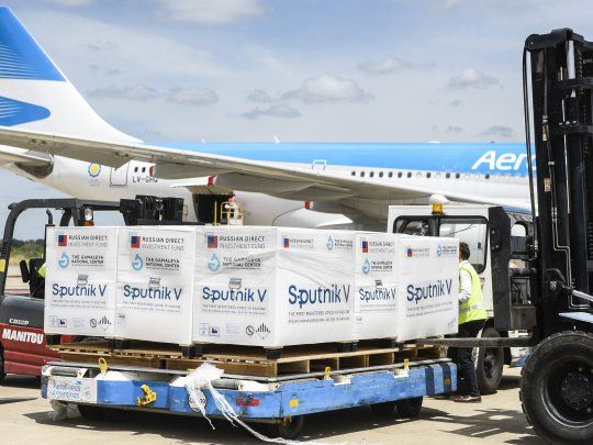 Sputnik V. Llegarían al país 500 mil dosis de vacunas rusas.