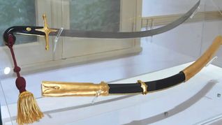 El sable corvo de José de San Martín permanece exhibido en el Museo Histórico Nacional mientras la Justicia analiza el pedido de no innovar. El sable corvo de José de San Martín permanece exhibido en el Museo Histórico Nacional mientras la Justicia analiza el pedido de no innovar.