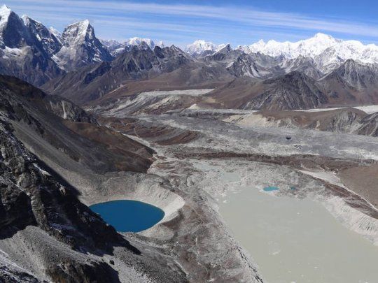 El lago glaciar&nbsp;Imja, en el Himalaya,&nbsp;triplic&oacute; su tama&ntilde;o desde 1990.