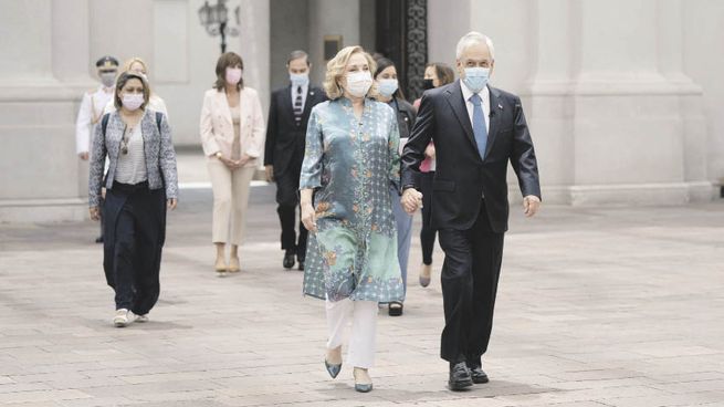 DE SALIDA. El final del mandato de Sebastián Piñera, marcado además por el inicio de un proceso de juicio político, pone más ruido en el escenario de Chile.