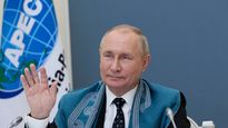 El presidente ruso, Vladímir Putin, recibió una dosis de refuerzo de la vacuna Sputnik Light.