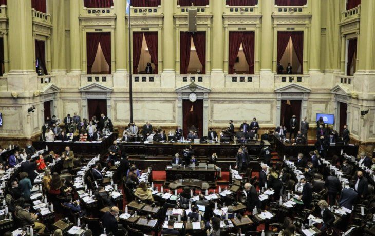 Diputados busca votos para ley pandémica y Senado apura los beneficios para las zonas frías