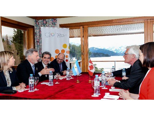 Argentina y Canadá firmaron acuerdos de cooperación en energía y minería