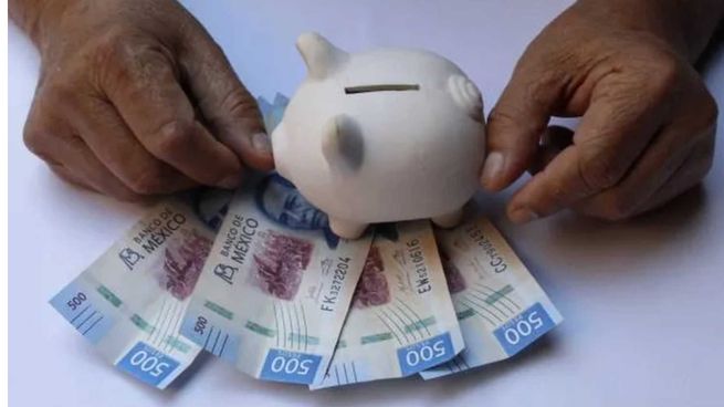 Si figuras en esta lista el SAT podría dar de baja tu tarjeta de crédito o cuenta bancaria.