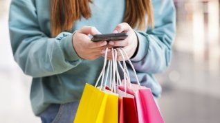 Cómo no excederte con tus compras en el exterior. Cómo no excederte con tus compras en el exterior.