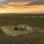 El plan contempla la perforación y puesta en producción de 620 pozos horizontales no convencionales, agrupados en locaciones de seis sondeos cada una, con ramas laterales de 3.300 metros en promedio.&nbsp;