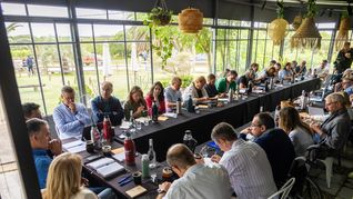 Orsi mantuvo una reunión con su gabinete para analizar el impacto de la crisis en Venezuela. Orsi mantuvo una reunión con su gabinete para analizar el impacto de la crisis en Venezuela.