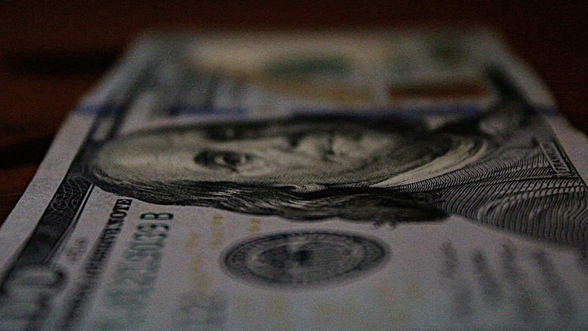 Dólar en Uruguay cae a $39,74: precios de noviembre