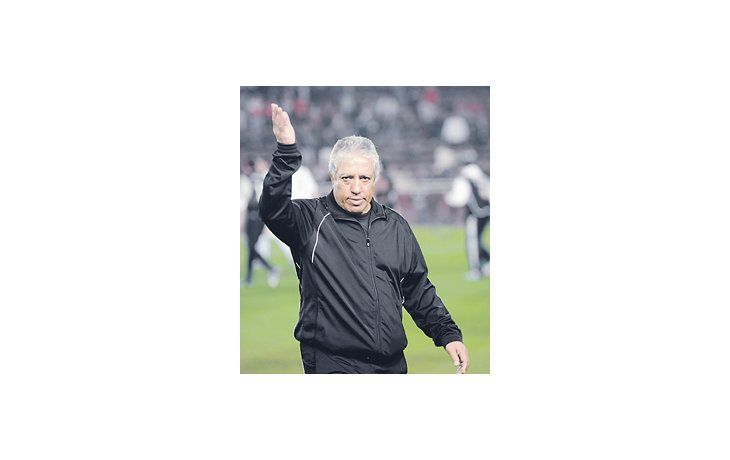 Américo Gallego es el elegido por los dirigentes de San Lorenzo para reemplazar a Omar Asad. Hoy se reunirán por primera vez.