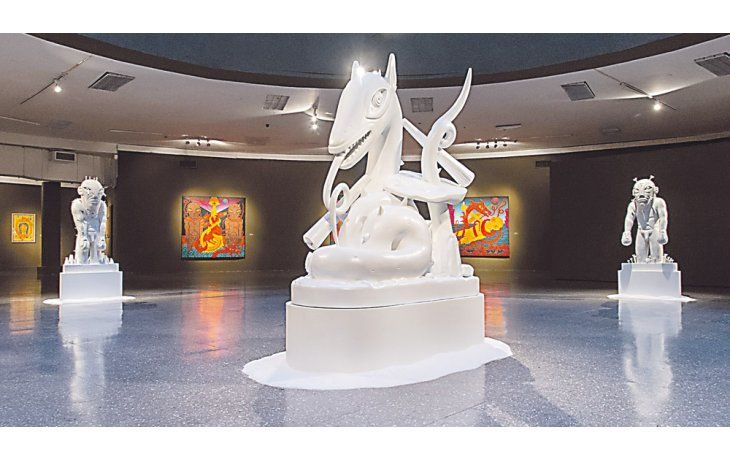 ámbito.com | Perrotta. Las serpientes y dragones del artista en el Palais de Glace.