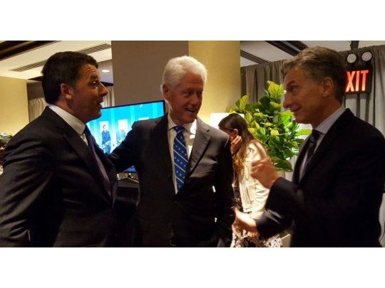 Macri, junto a Clinton y Renzi.