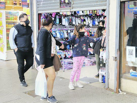 PAG14-COMERCIOS.jpg
