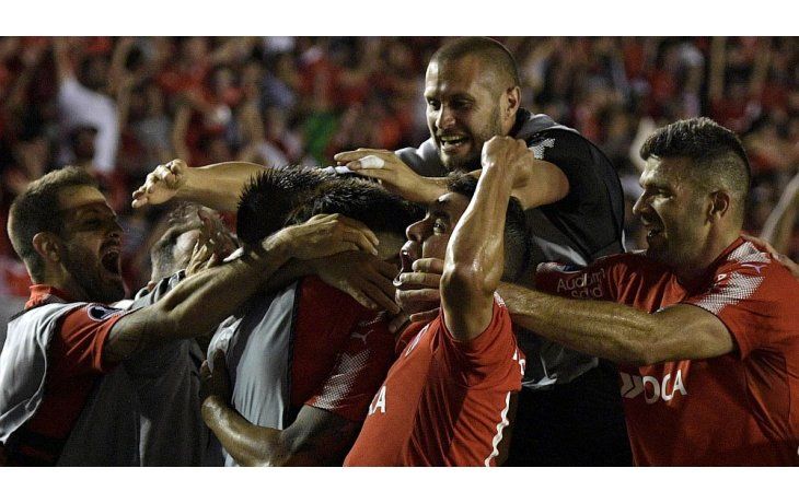 Independiente lo dio vuelta a puro coraje y dio el primer paso rumbo a otra Copa