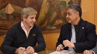 Luis Caputo y Jorge Macri durante un encuentro en el Ministerio de Economía. Las jurisdicciones aún no logran acordar cómo cubrir la deuda. Luis Caputo y Jorge Macri durante un encuentro en el Ministerio de Economía. Las jurisdicciones aún no logran acordar cómo cubrir la deuda.