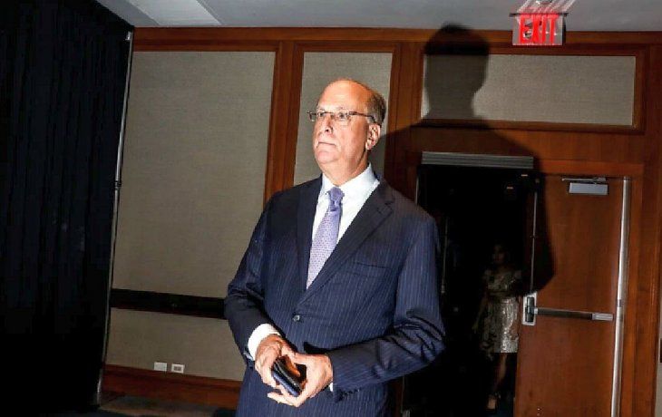 Larry Fink puntualizó sus consejos sobre los activos privados.