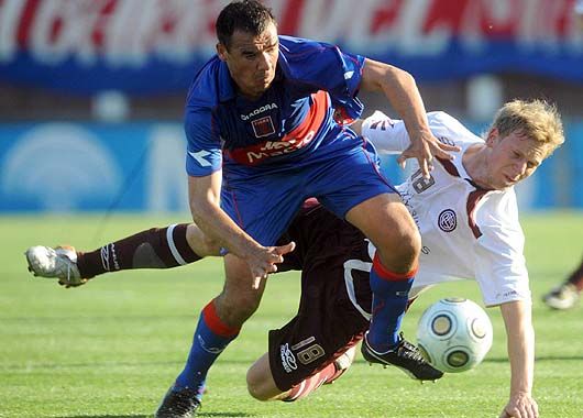 Lanús y Tigre juegaron un entretenido partido en el Sur.