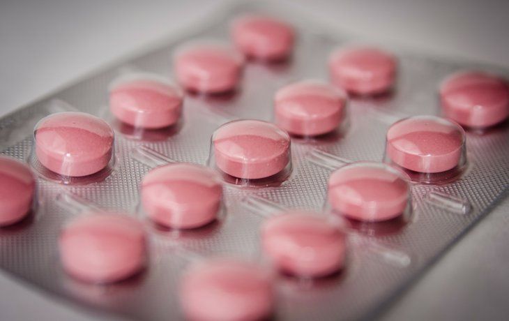 los precios de los medicamentos no aumentaran hasta el 30 de junio