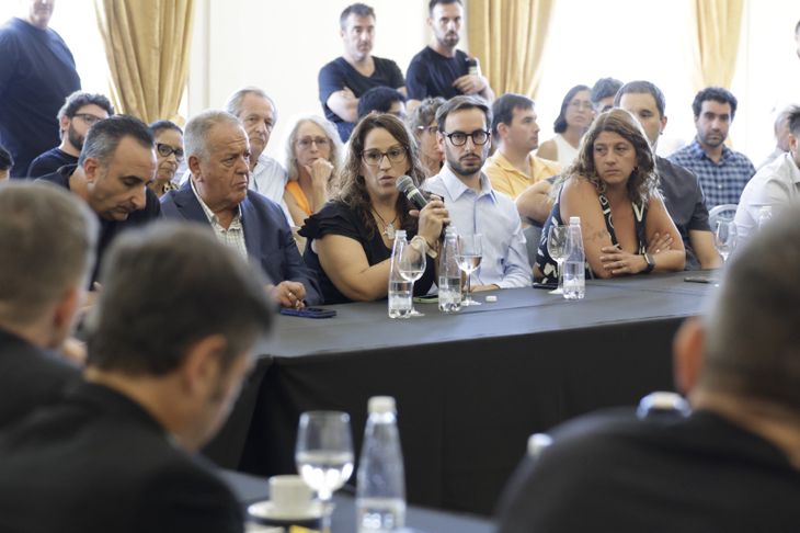 En la cumbre marplatense, los empresarios se mostraron preocupados por la caída del consumo. En la cumbre marplatense, los empresarios se mostraron preocupados por la caída del consumo.