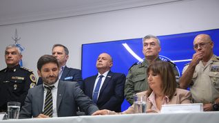 Patricia Bullrich en la conferencia de prensa con Maximiliano Pullaro.