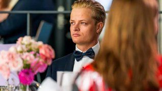 El joven acumula diversos cargos sobre violencia, maltrato y violación, entre otros. El joven acumula diversos cargos sobre violencia, maltrato y violación, entre otros.