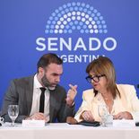 Ezequiel Atauche y Patricia Bullrich, autoridades del plenario del Senado. Ezequiel Atauche y Patricia Bullrich, autoridades del plenario del Senado.