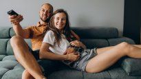 El estreno combina drama, romance y suspenso en una propuesta dirigida al público adulto.