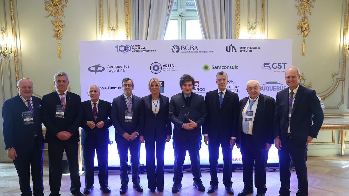 The main entrepreneurs reiterated their support for the economic plan, but they fear for political risks