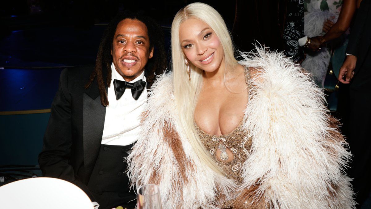 This is the mansion of Beyonce and Jay Z overlooking the ocean: the most expensive ever sold in California