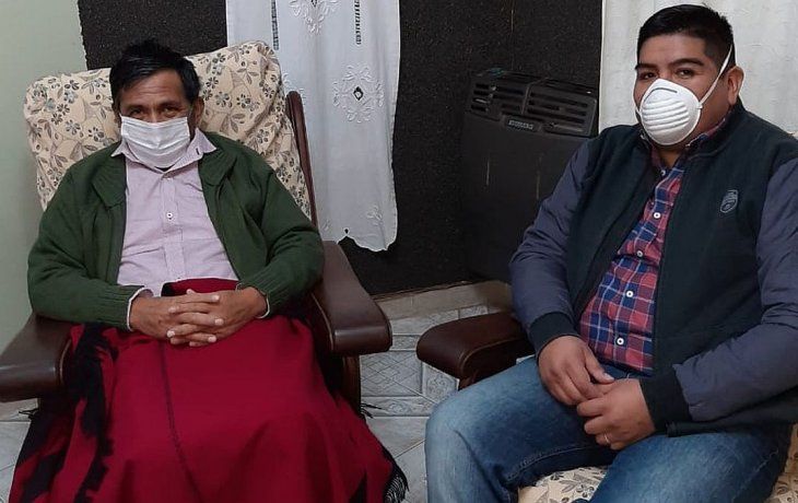 Julio Fabi&aacute;n y Carlos Arapa, los primeros dos pacientes en recibir plasma de convalecientes del Hospital Abete.&nbsp;