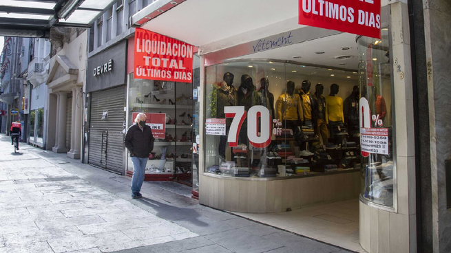 Otra compañía de la industria textil sufre las consecuencias de la crisis.