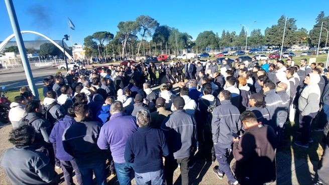 Conflicto en la Fábrica Argentina de Aviones, en Córdoba.