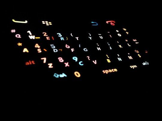 El BlackBerry vuelve con su clásico teclado.