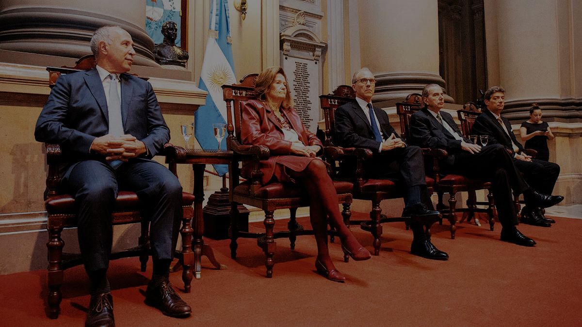 empresarios bregaron por calidad institucional a la politica y enviaron mensaje hacia la corte empresarios bregaron por calidad institucional a la politica y enviaron mensaje hacia la corte