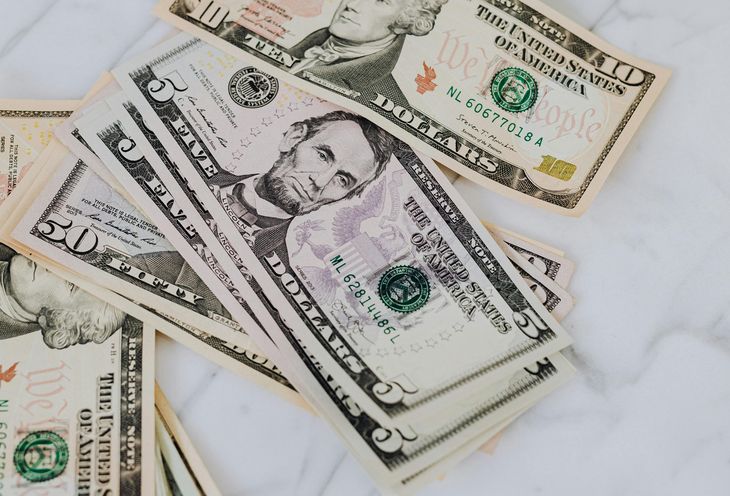 The 5 dollar bill that can be worth up to 280 thousand for a particularity.