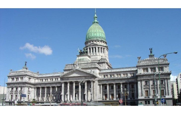 El Gobierno busca limitar los superpoderes.