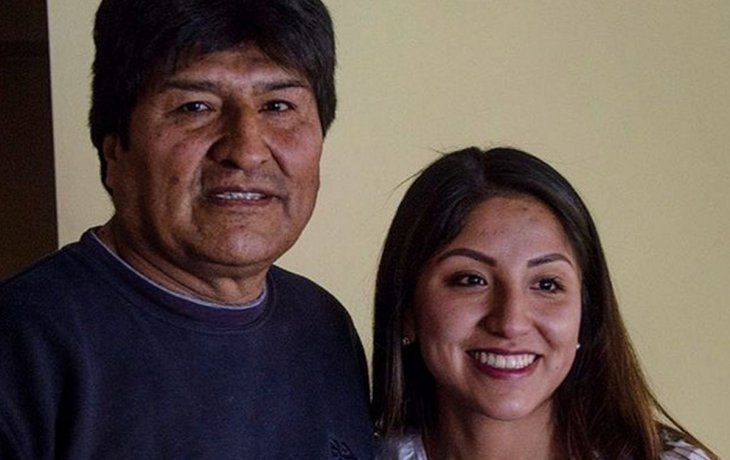 Los hijos de Evo Morales volaron en un vuelo comercial de la empresa LATAM.