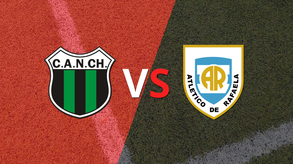 Nueva Chicago vs Atlético Rafaela go to half-time with a score of 2-0 Nueva Chicago vs Atlético Rafaela go to half-time with a score of 2-0